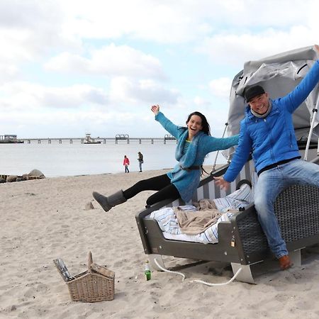 Schlafstrandkorb Nr 2 Kellenhusen Exteriör bild
